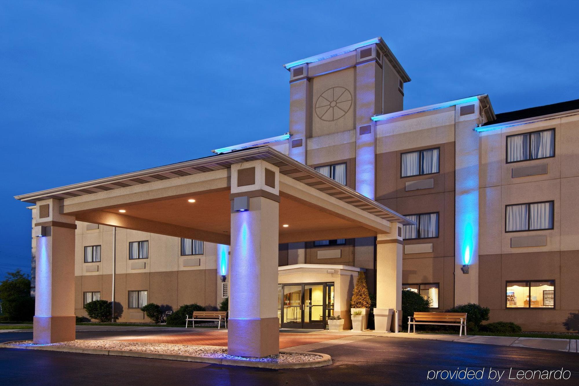 Holiday Inn Express Adrian By Ihg Dış mekan fotoğraf