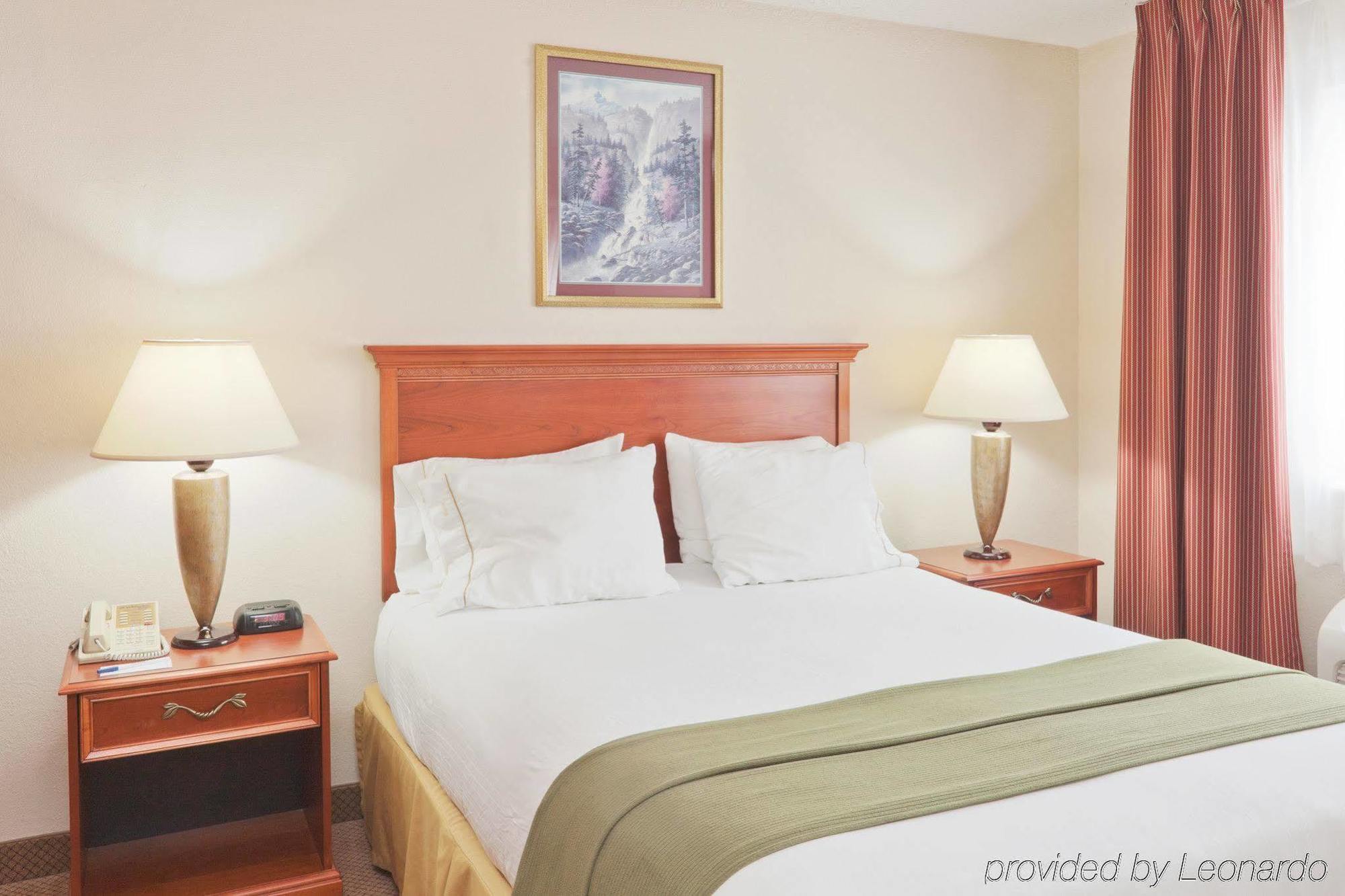 Holiday Inn Express Adrian By Ihg Oda fotoğraf